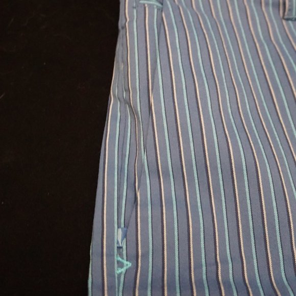 TOMMY BAHAMA - Picture 4 of 8